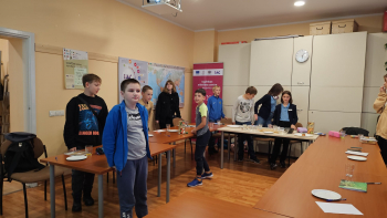 3a02172e ac17 4c09 a494 1bea389ede2d